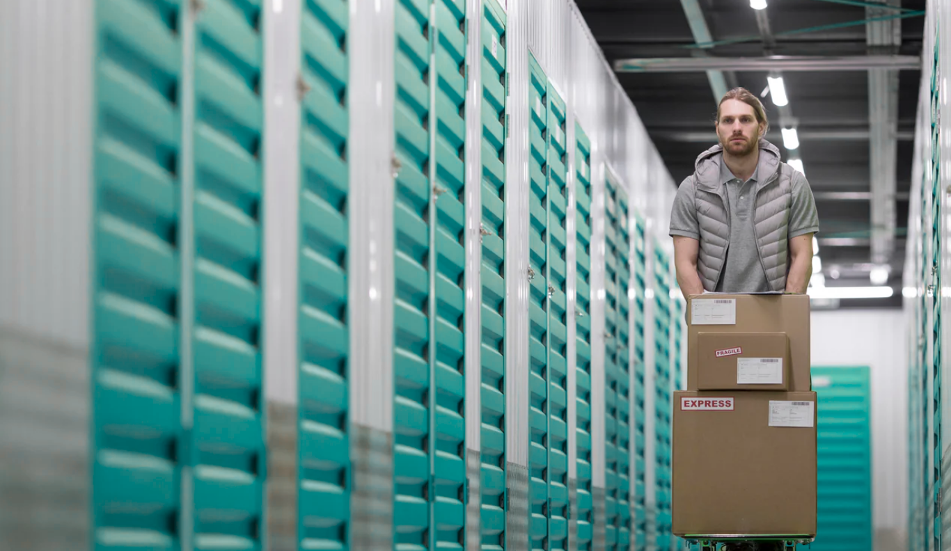 Contentor para self storage com finalidade de armazenamento.